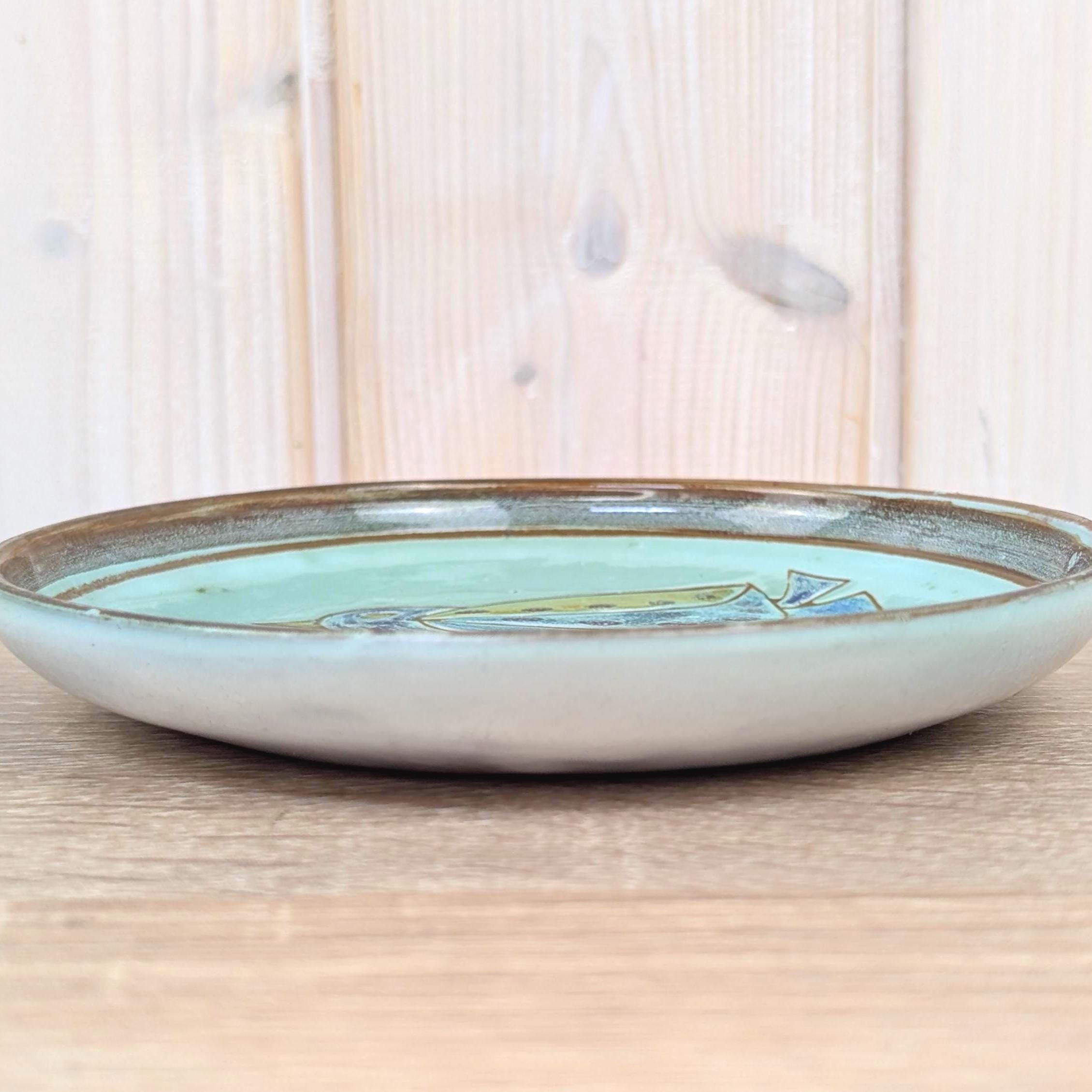 José Serigado Portugal Ceramic Bird Dish, Vintage 1970s Hand-Painted Signed Studio Pottery Alcobaca, Ring Dish Trinket Bowl Wall Decor