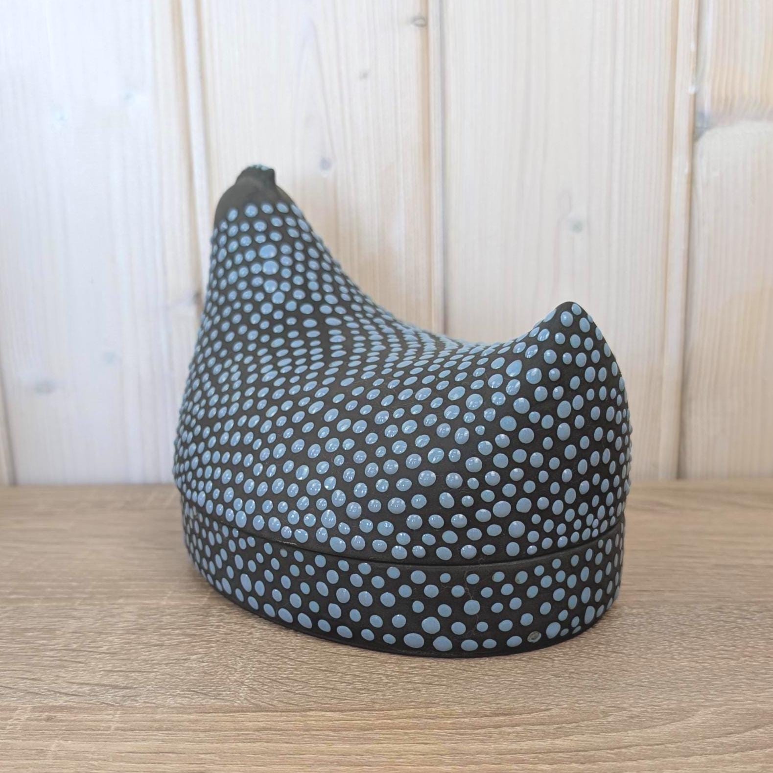 Kaarina Aho Munakana Arabia Finland, Rare Ceramic Hen Box, Dark Black Blue Dots, Blue Interior Glaze, Mid-Century Finnish Design, 1950s