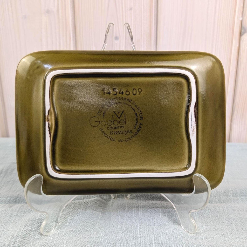 Goebel Country Bretagne Butter Dish, Covered Butter Dish, West Germany, Bavaria, Oeslauer Manufaktur, Olive Brown Stoneware, 1970s