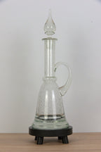 Rare glass decanter - thick bottom - bubbles - mouth blown - 0,8l - Vintage