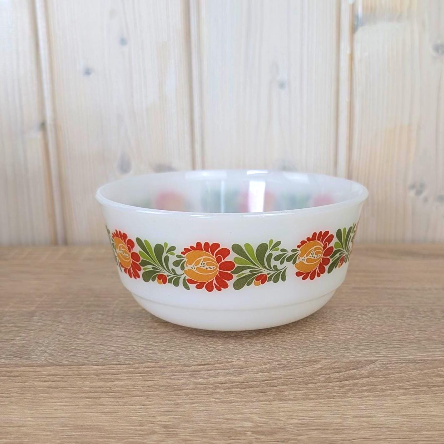 Schott Mainz Jenaer Glas Nesting Bowl Set, Milk Glass, Floral Folk Pattern, Set of 3, West Germany, 1970s