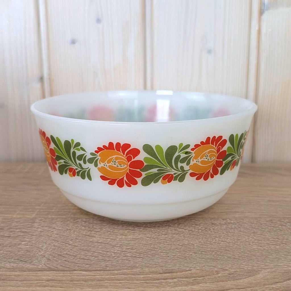 Schott Mainz Jenaer Glas Nesting Bowl Set, Milk Glass, Floral Folk Pattern, Set of 3, West Germany, 1970s