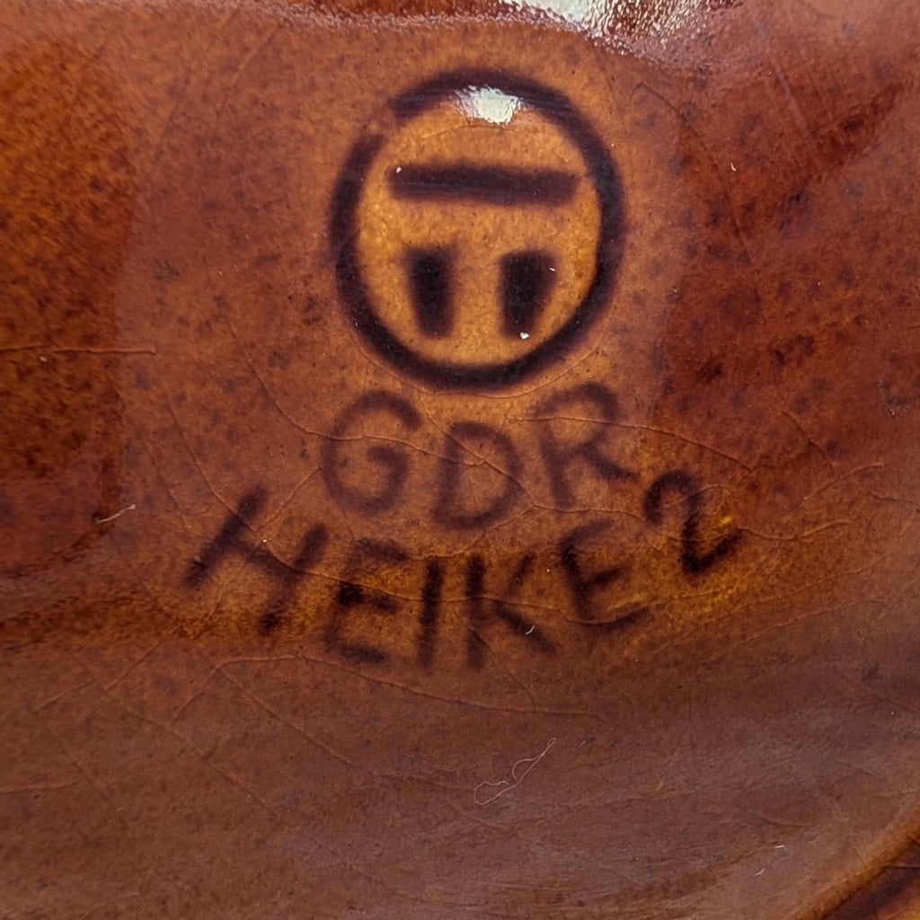 DDR GDR Heike Stoneware Nesting Bowl Set of 4, Amber Brown Glaze, Relief Base, East Germany, Torgau, 1970s