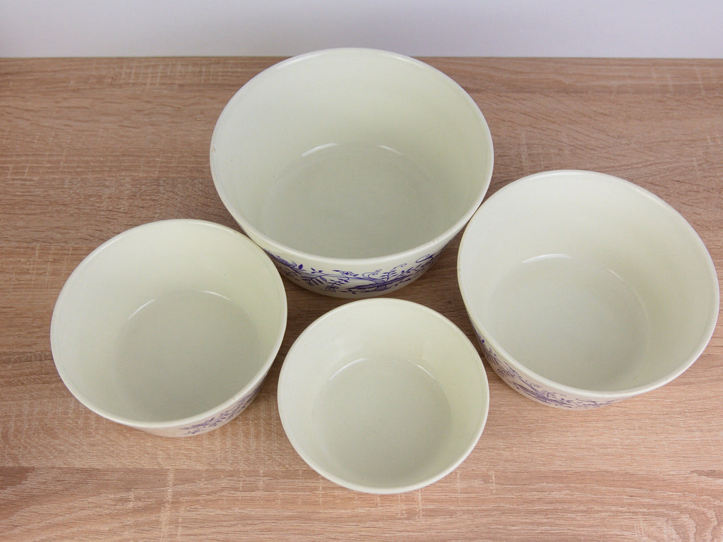 Ditmar Urbach Blue Onion Nesting Bowls Set of 4 Czechoslovakia Mid Century Ceramic