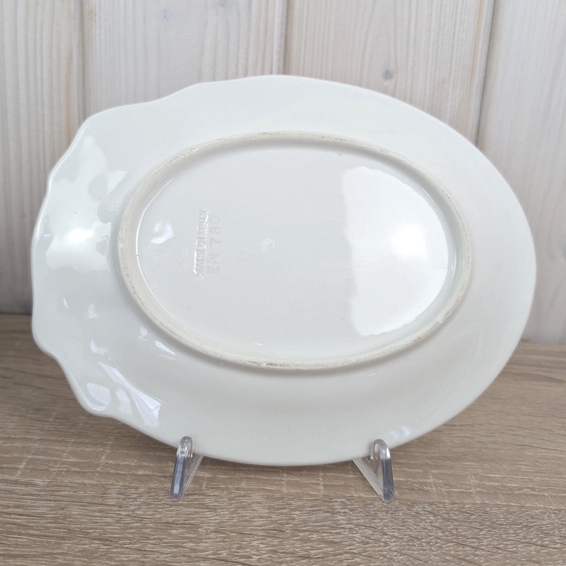 Vintage Italian Ceramic Plates Bassano Italy 1970s, Oval Majolica Serving Plate 3D Olive Branch Relief, EW780 Trompe l'Oeil