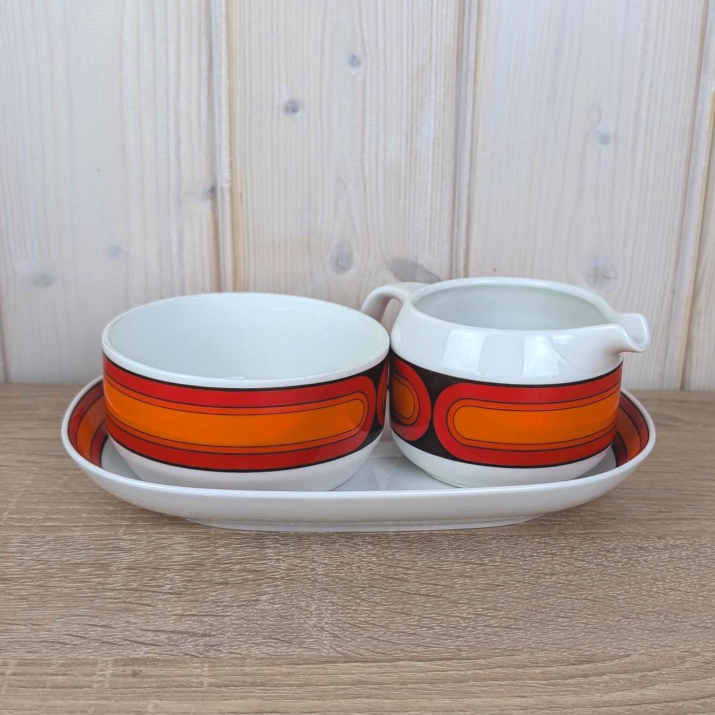 Arzberg Sizilia 3000 Cream and Sugar Set with Tray, Hans Theo Baumann, Orange Red, 1970s German Porcelain