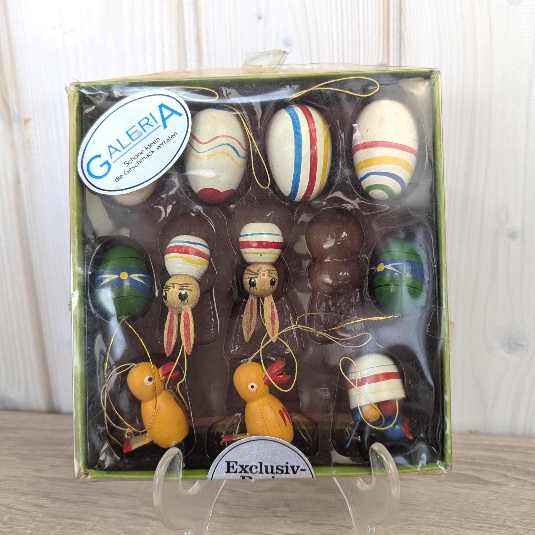 Vintage German Easter Ornaments Set Galeria 1970s, Hand-Painted Wooden Easter Tree Decorations in Original Box, West Germany