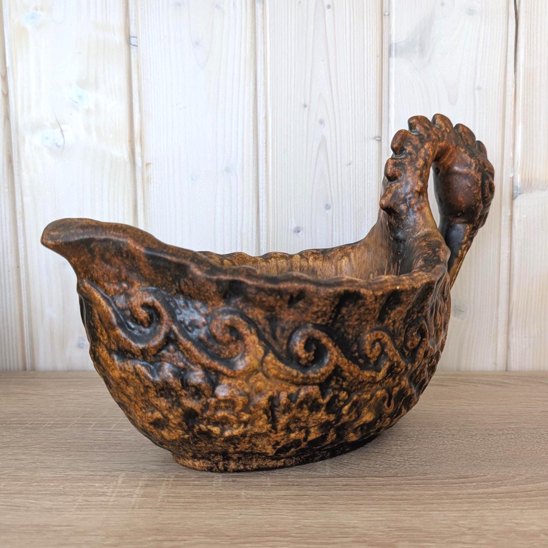 Jasba West Germany Bird Bowl Fat Lava, ølhøne Beer Hen, Brown Glaze, 1960s