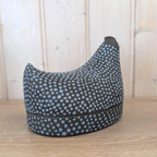 Kaarina Aho Munakana Arabia Finland, Rare Ceramic Hen Box, Dark Black Blue Dots, Blue Interior Glaze, Mid-Century Finnish Design, 1950s