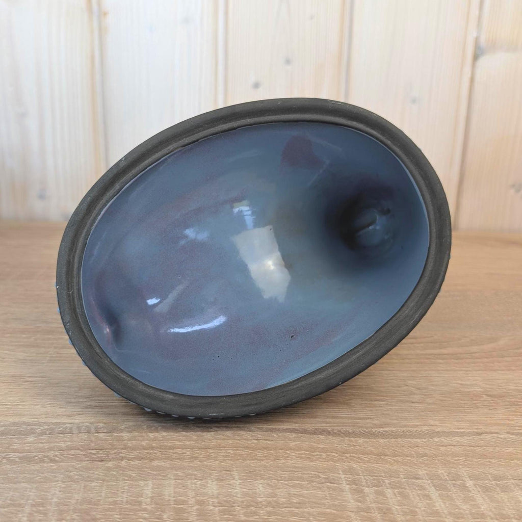 Kaarina Aho Munakana Arabia Finland, Rare Ceramic Hen Box, Dark Black Blue Dots, Blue Interior Glaze, Mid-Century Finnish Design, 1950s