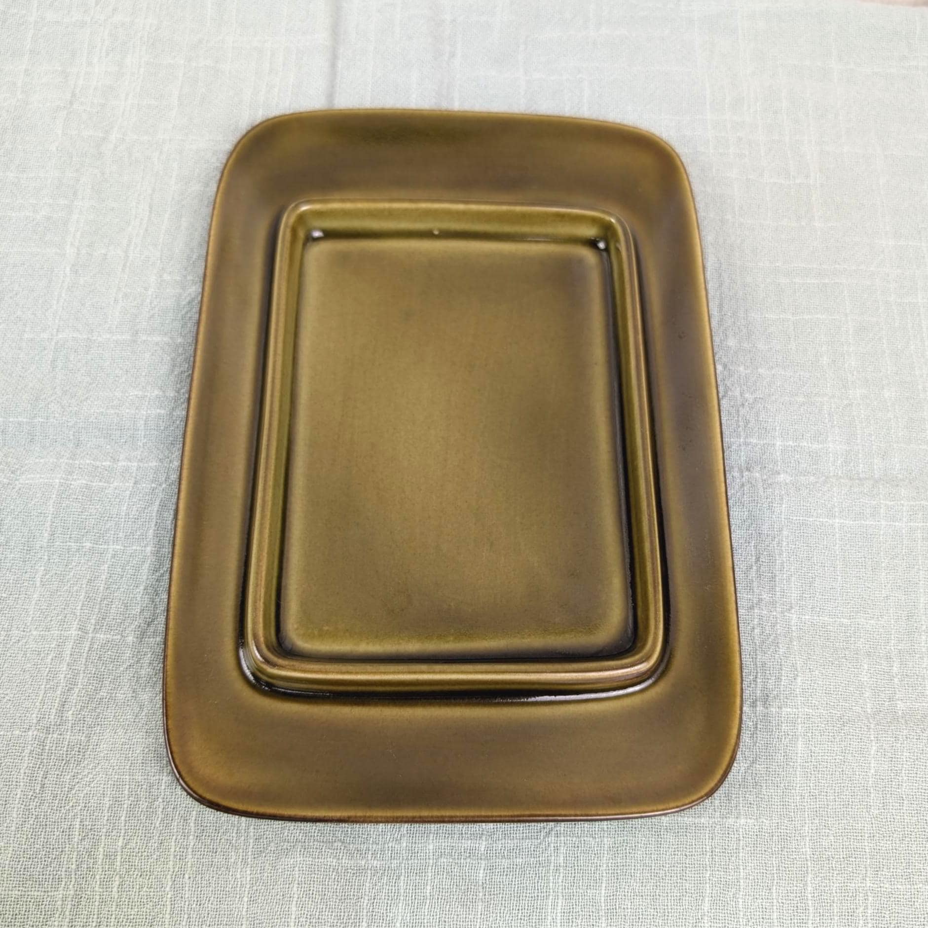 Goebel Country Bretagne Butter Dish, Covered Butter Dish, West Germany, Bavaria, Oeslauer Manufaktur, Olive Brown Stoneware, 1970s