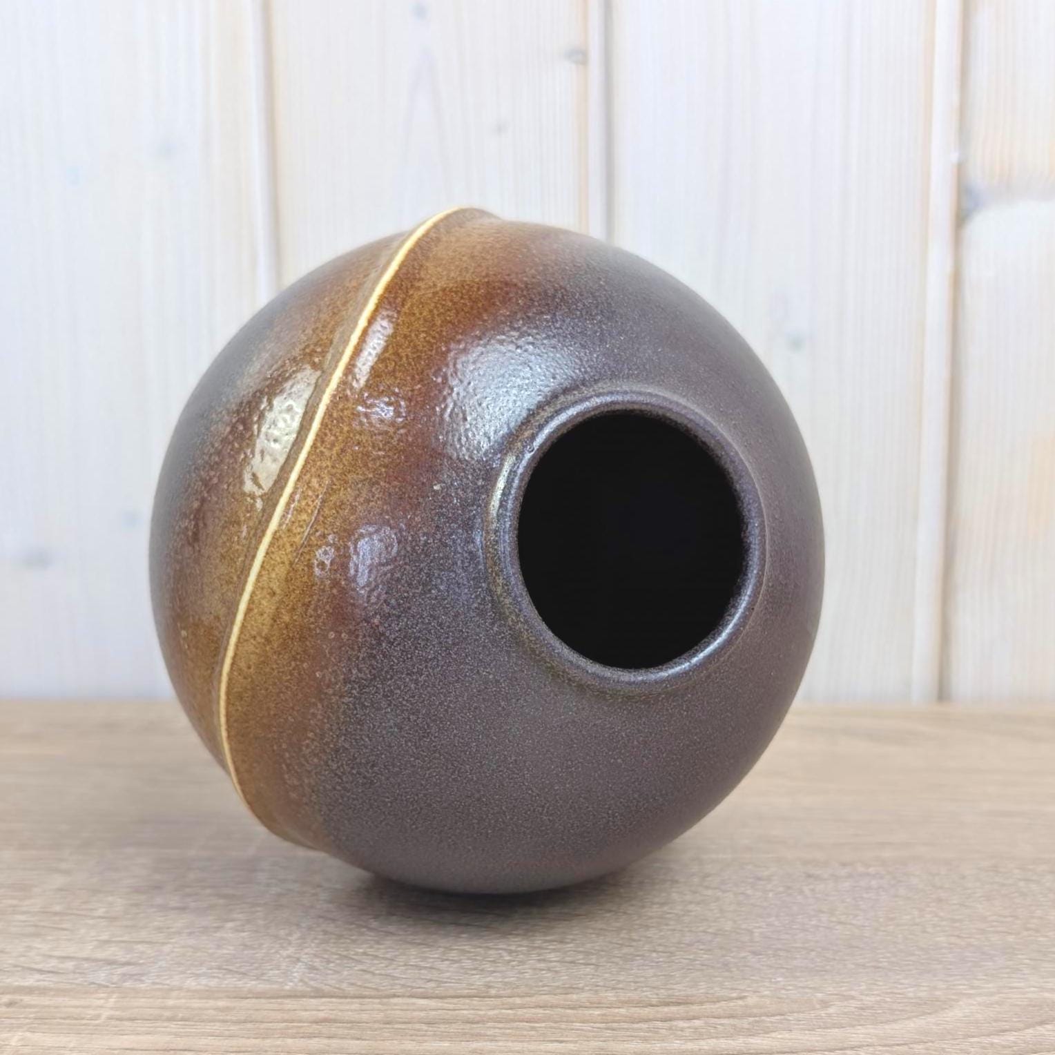 Dümler and Breiden 777/15 Ball Vase, West German Pottery, Brown Amber Diagonal Glaze, 1960s Vintage Ceramic