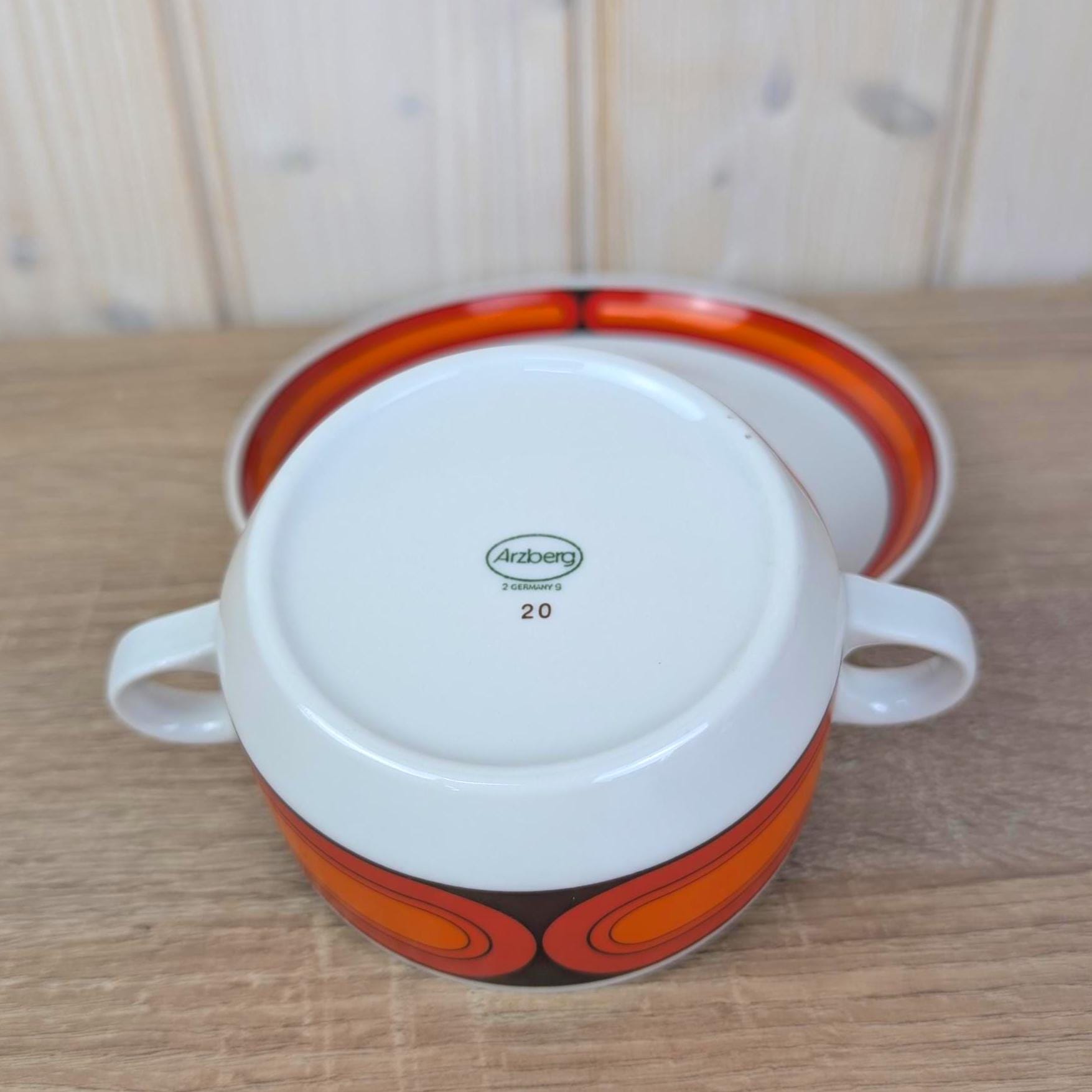 Arzberg Sizilia 3000 Soup Bowl Set of 8 with Saucers, Hans Theo Baumann, Orange Red, 1970s German Porcelain