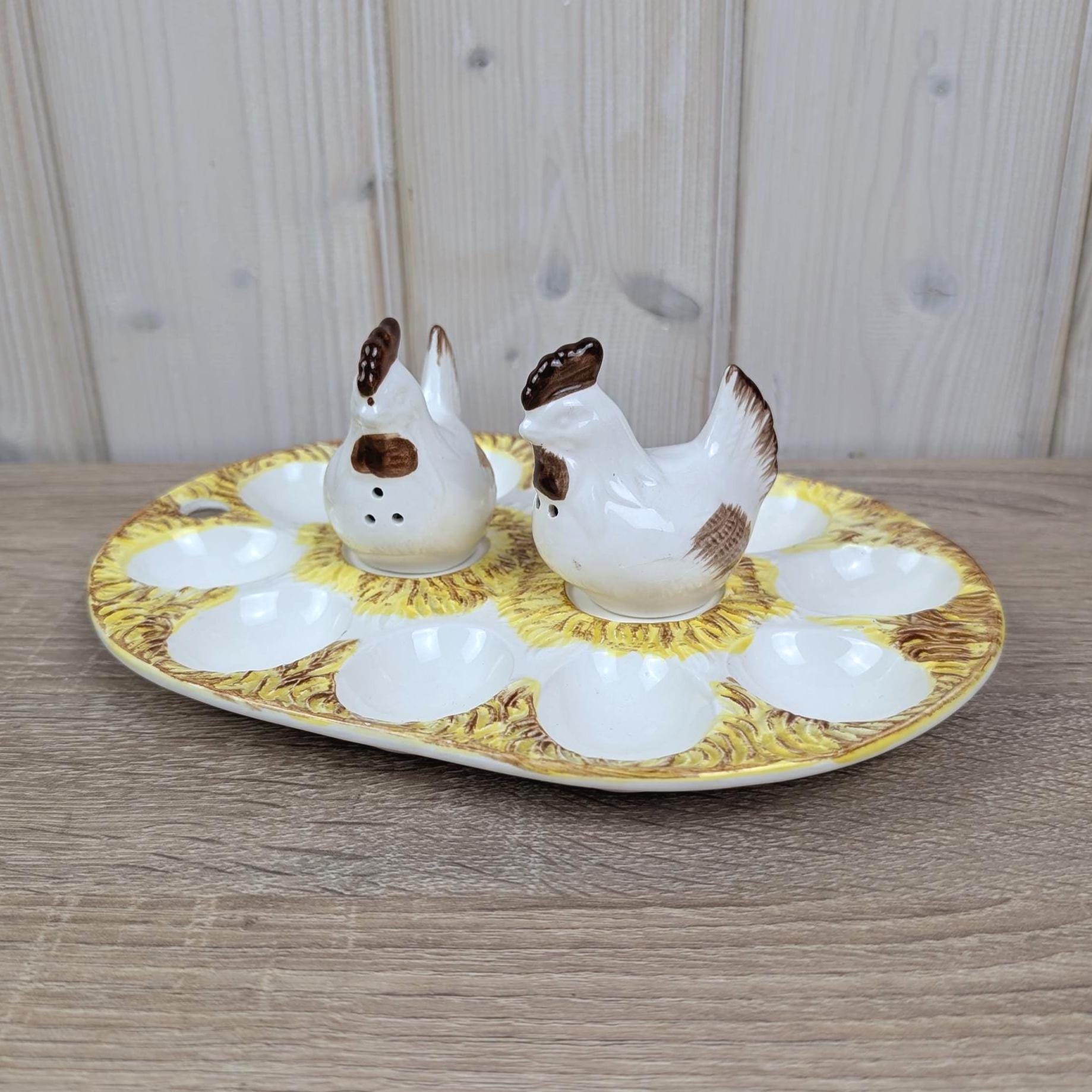 Hen Nest Egg Plate with Chicken Salt Pepper Set, Vintage Farmhouse Easter Decor