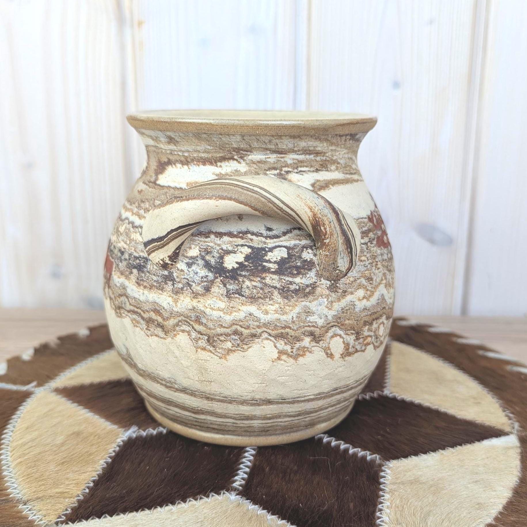 Lillterrsjö Keramik Sweden, Studio Pottery Vase, Hällristning Rock Carving Motif, Birgitta Lind, 1980s