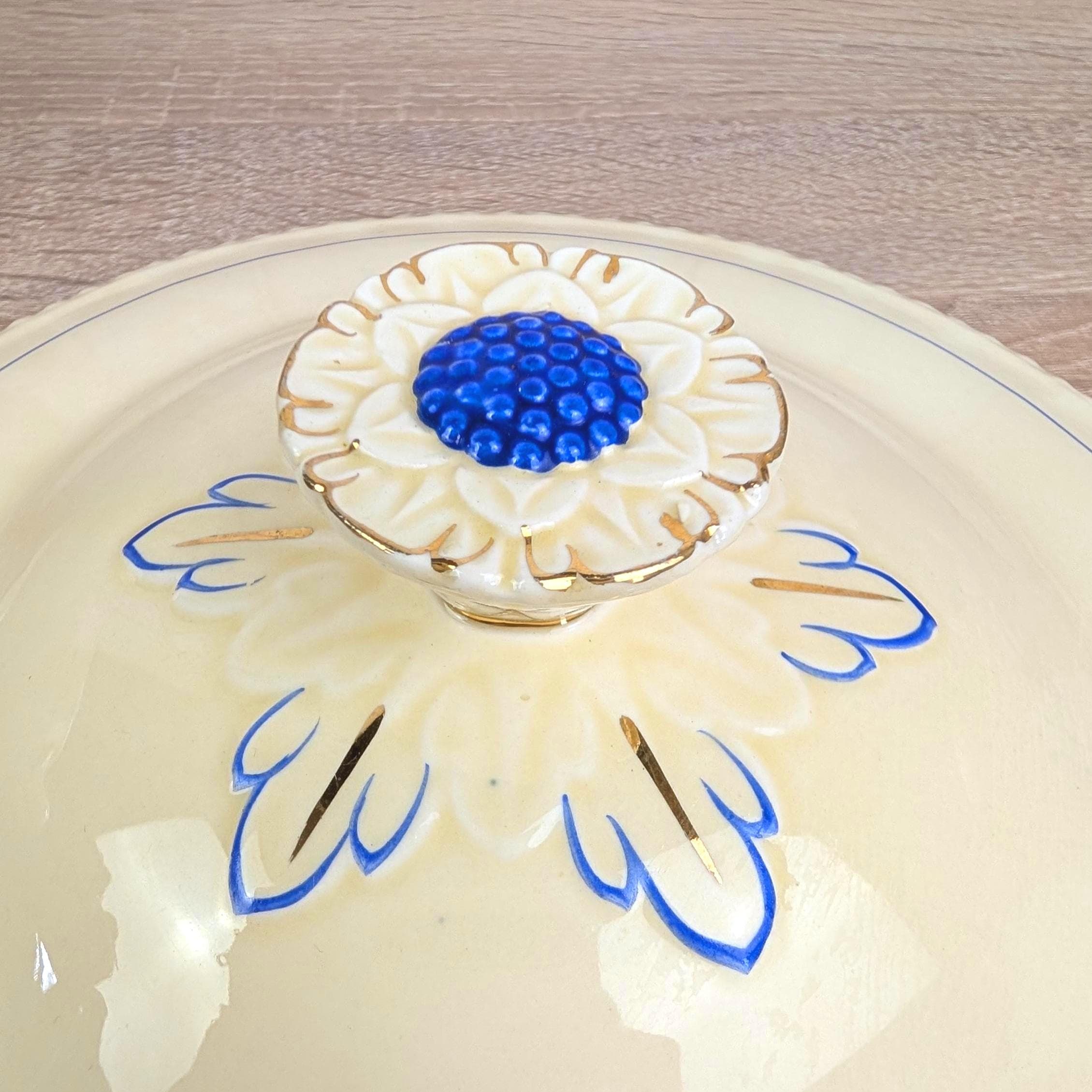 Grindley England Soup Tureen, Cream Earthenware, Blue Floral and Gold Trim, Staffordshire, circa 19361954