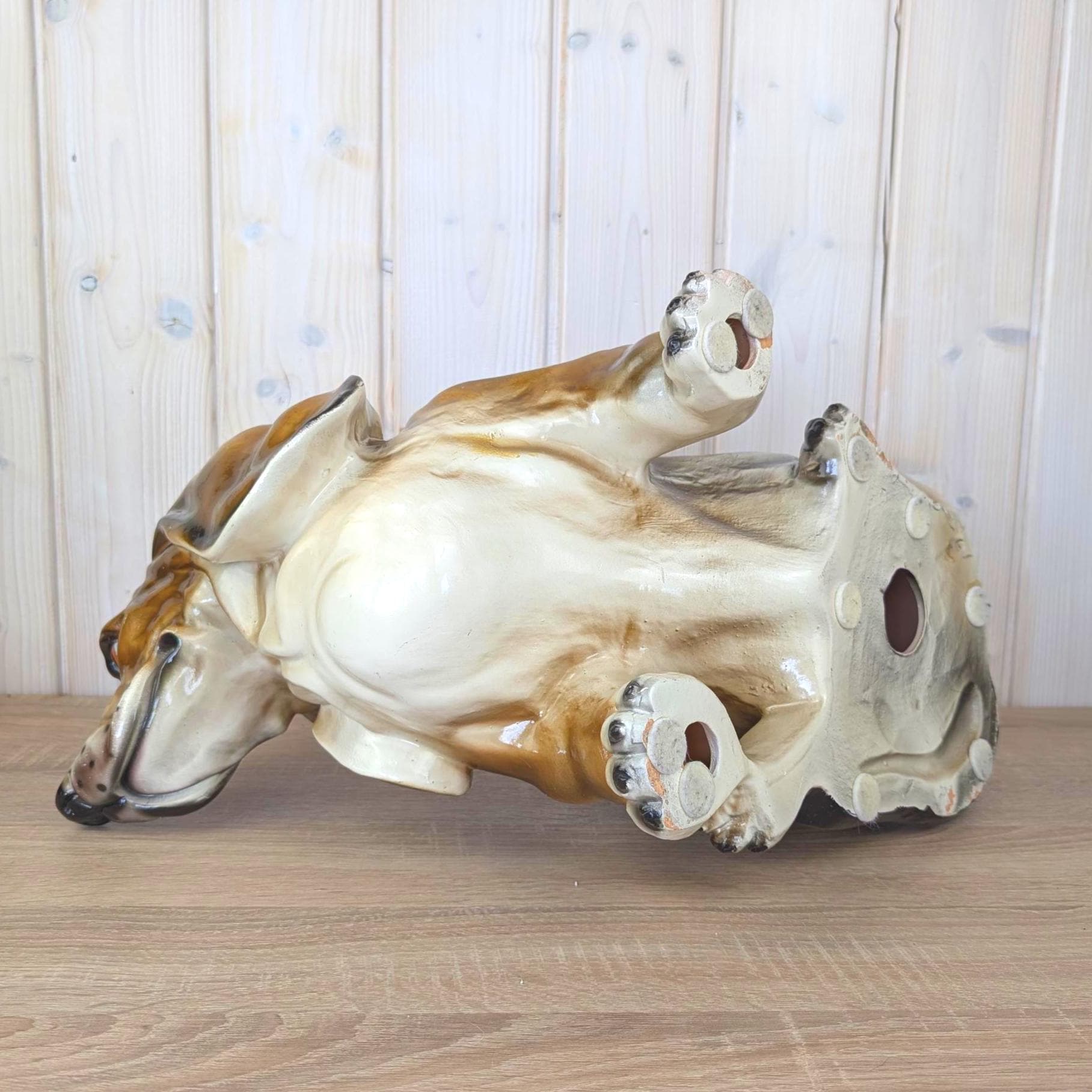 Large Vintage Ceramic Basset Hound Figurine, Italian Style, Hand-Painted Gloss Glaze, Mid-Century Dog Statue, 1960s 1970s