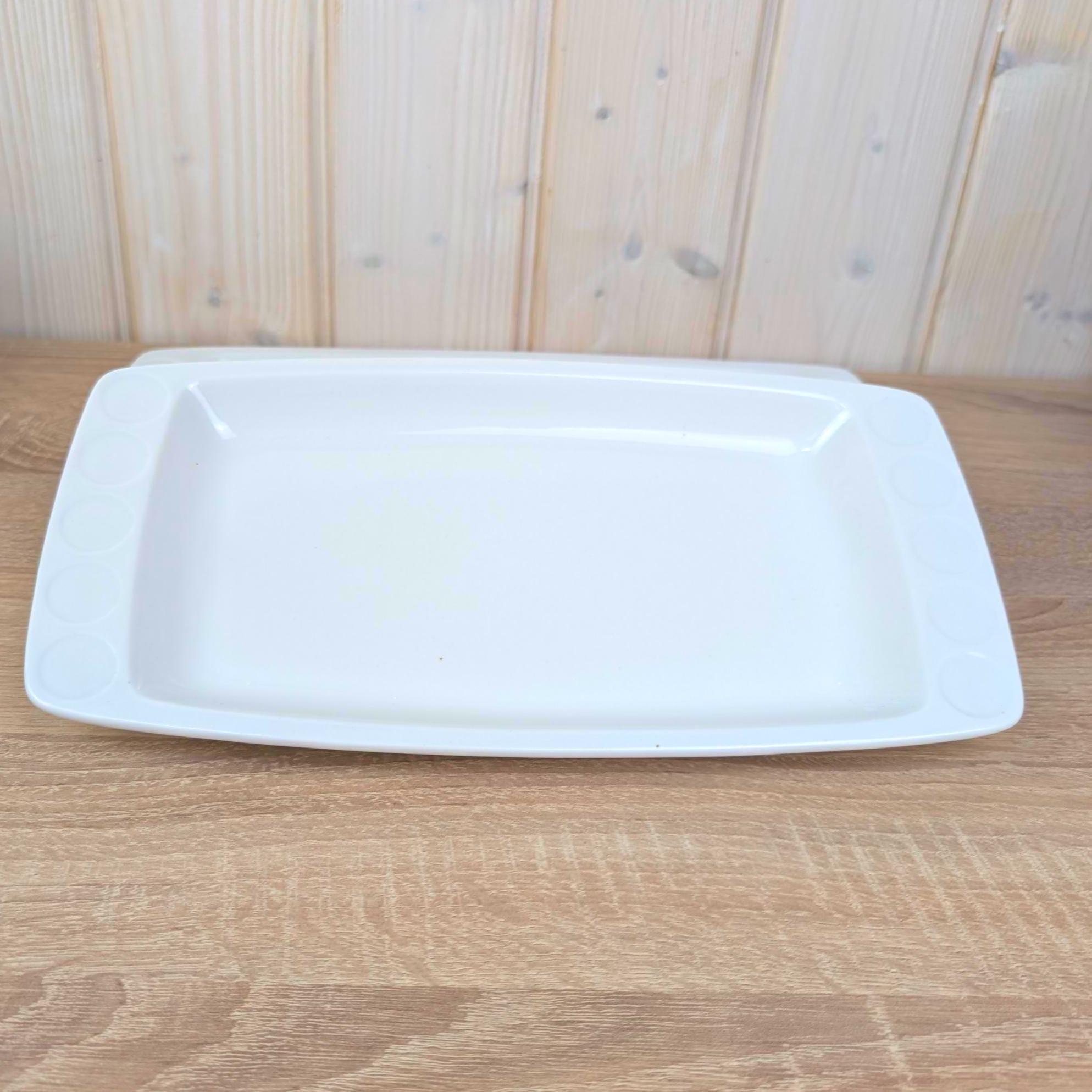 Serving Platters set of 3, Kahla Duett  white porcelain, circle relief, GDR East Germany, 1960s 1970s