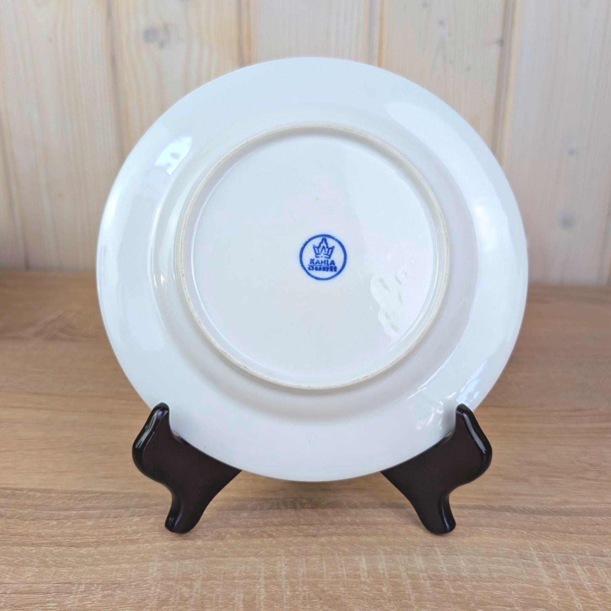 Breakfast Plates set of 8, Kahla Duett, white porcelain, circle relief rim, GDR East Germany, 1960s 1970s