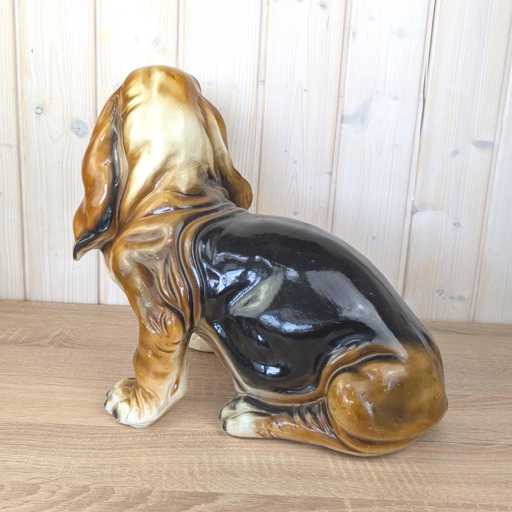 Large Vintage Ceramic Basset Hound Figurine, Italian Style, Hand-Painted Gloss Glaze, Mid-Century Dog Statue, 1960s 1970s