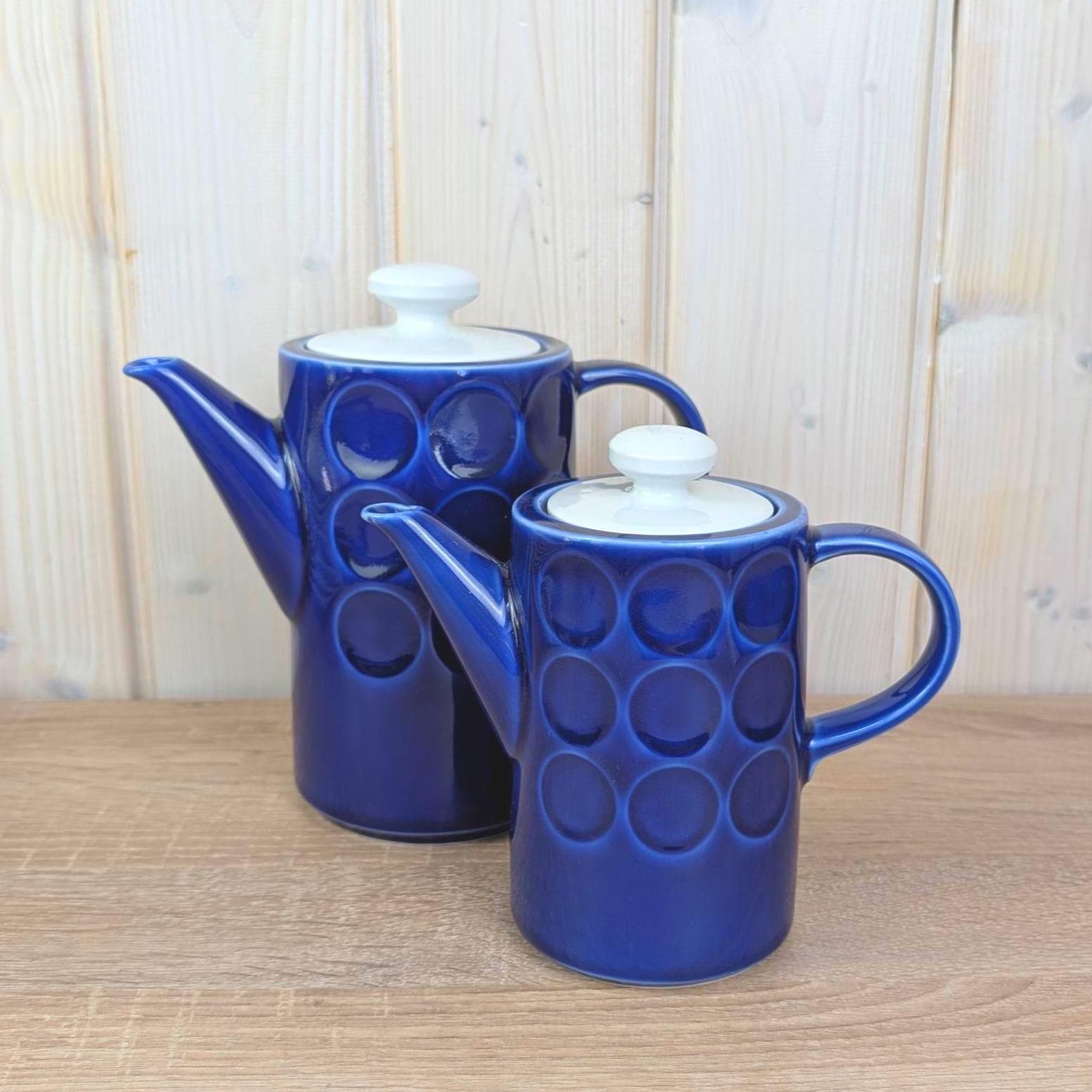 Coffee pot and Tea pot set, Kahla Duett, cobalt blue porcelain, circle relief, GDR East Germany, 1960s 1970s