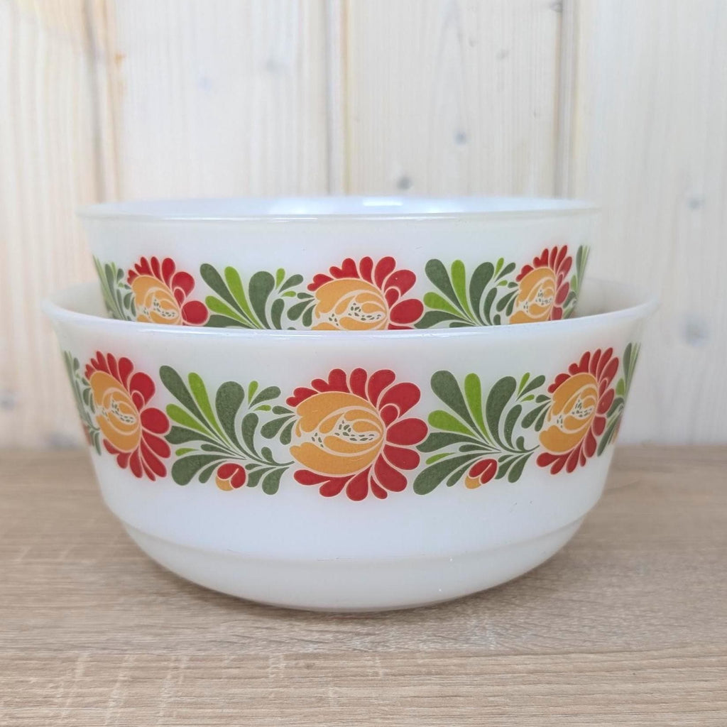 Glass Nesting Bowls, Schott Mainz Jenaer Set of Two, Folk Art Tulip Decor, Opal Glass, 1970s Germany